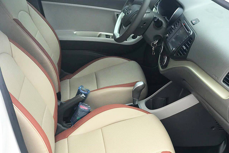 Những trang bị an toàn nổi bật trên mẫu xe cỡ nhỏ, giá rẻ này bao gồm kiểm soát ổn định thân xe, ổn định đường thẳng và torque vectoring (điều chỉnh vô lăng theo mô-men), phanh ABS khẩn cấp tự động, cảnh báo va chạm. Tuy nhiên theo dự đoán thì nó chỉ được trang bị 1 túi khí.