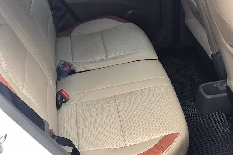 Về vận hành, Kia Morning AT mới tại Việt Nam sẽ vẫn dùng khối động cơ 4 xy-lanh, Kappa 1.25L, cho công suất 86 mã lực tại 6.000 vòng/phút và mô-men xoắn 120 Nm tại 4.000 vòng/phút. Hộp số tự động 4 cấp và hệ dẫn động cầu trước.