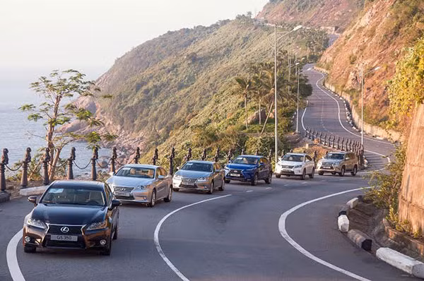 Toyota xuat xuong chiec xe thu 350.000 tai Viet Nam-Hinh-2