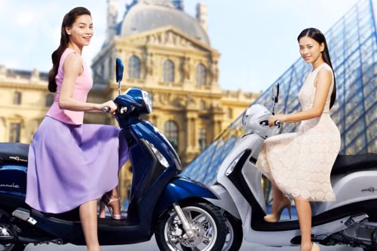 Tiêu chí đầu tiên khi chọn một chiếc xe máy tay ga phù hợp cho phái đẹp, đầu tiên chính là khả năng tài chính. Nếu bạn chưa có điều kiện tài chính dư dả hãy tham khảo giá thật kĩ để mua được chiếc xe sao phù hợp nhất.