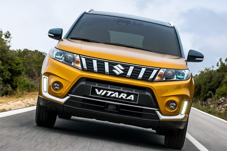 Trong khi đó, bản cao cấp nhất là SZ5 của Suzuki Vitara 2019 sẽ dùng động cơ xăng 1,4 lít, sản sinh công suất tối đa 140 mã lực và mô-men xoắn cực đại 220 Nm tại dải tua máy 1.500 - 4.000 vòng/phút. Động cơ này trước đây chỉ dành cho Suzuki Vitara S thể thao hơn.