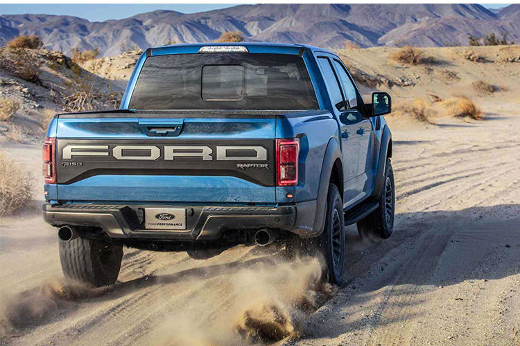 Bên cạnh đó, hệ thống giảm xóc thông minh mới này cũng có thể điều chỉnh để nhanh chóng thích nghi với địa hình và chủ động tối đa hóa khả năng xử lý và tăng sự thoải mái hơn cho người sử dụng.