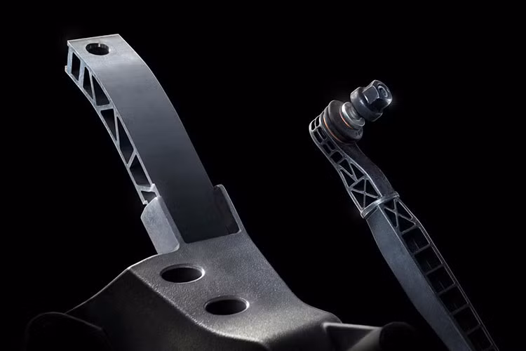 Rất có thể một cuộc cách mạng lớn về thiết kế sẽ nổ ra, nhất là trong bối cảnh Mustang đời mới cũng thay đổi rất nhiều so với đàn anh.