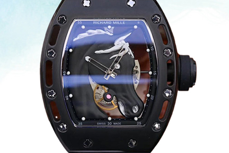 Theo 1 cửa hàng chuyên bán đồng hồ xa xỉ, chiếc Richard Mille RM 52-02 Black Horse Tourbillon Qatari Exclusive chỉ được sản xuất đúng 5 chiếc trên toàn thế giới.