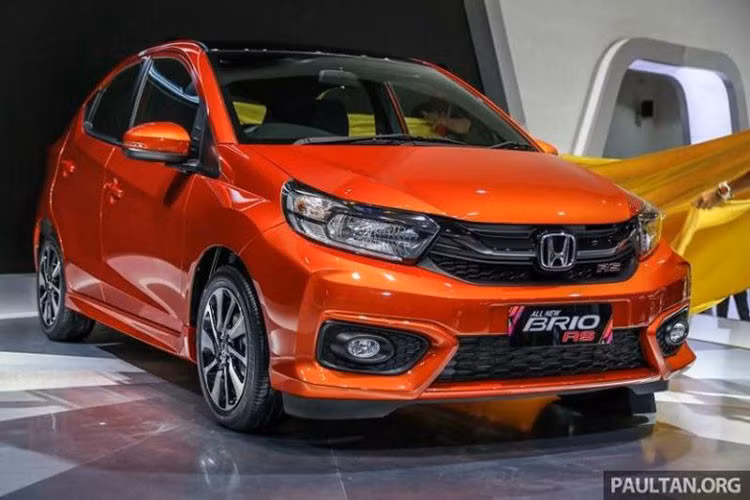Mẫu xe Honda Brio 2019 hoàn toàn mới đã chính thức ra mắt tại thị trường Philippines sau khoảng thời gian đợi chờ lâu dài. Kèm theo đó, giá và thông số kỹ thuật chính thức được công bố đến người dùng.