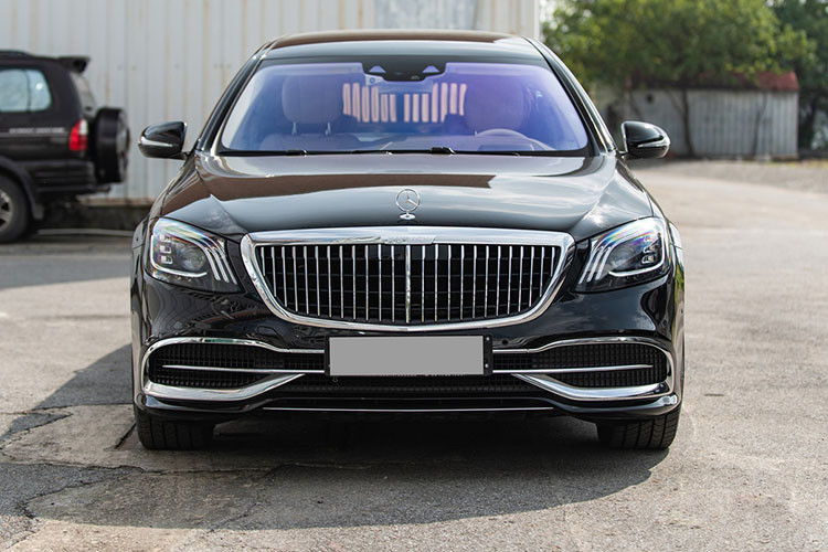 Ngoài những chiếc xe siêu sang trong bài viết này, ông Trịnh Văn Quyết còn hay sử dụng xe siêu sang Rolls-Royce Ghost có một số chi tiết mạ vàng từng thuộc sở hữu của cựu Chủ tịch Rolls-Royce Hà Nội cùng vài chiếc xe SUV hạng sang đắt tiền khác...