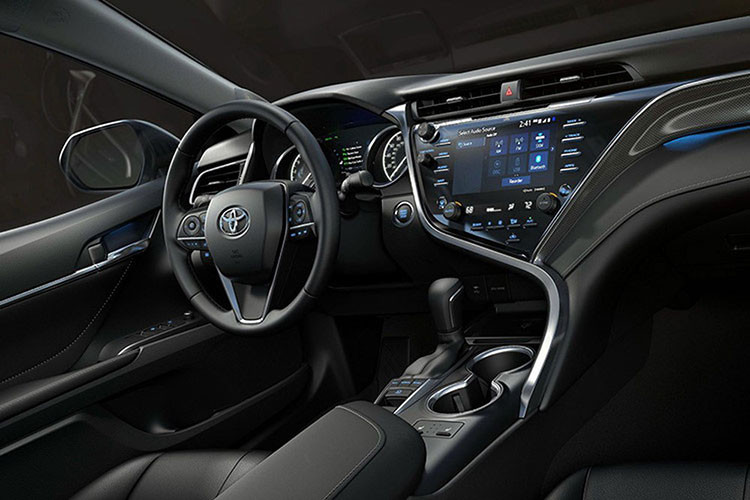 Hiện chưa có hình ảnh của nội thất bên trong của mẫu xe sedan Toyota Levin 2019 mới tại thị trường Tr&#x1d;ung Quốc. Tuy nhiên, rất có thể xe sẽ được trang bị màn hình cảm ứng 9 inch dành cho hệ thống thông tin giải trí và màn hình đa thông tin 7 inch trong bảng đồng hồ.