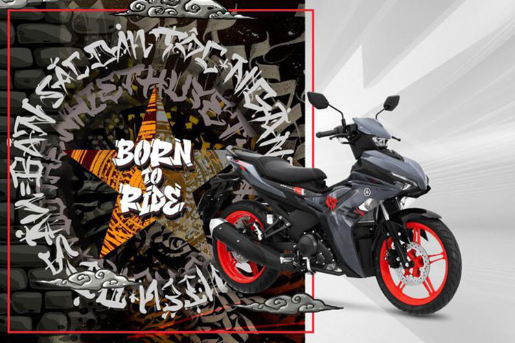 Không chỉ được thay đổi ở ngoại hình và dàn tem vỏ mới, mẫu xe máy Yamaha Exciter 155 VVA 2021 ở những phiên bản đặc biệt còn có đầy đủ tính năng hiện đại nhất hiện nay như; khóa Smart Key, cổng sạc USB, động cơ 155cc với van biến thiên VVA...