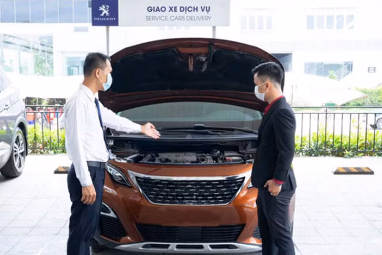 Doanh so thi truong oto Viet Nam “lao doc”, giam 44% so voi cung ky