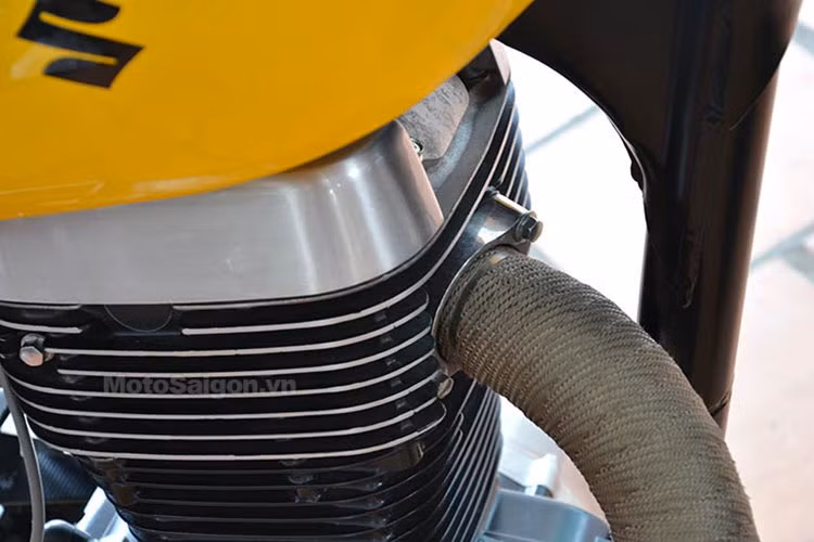 Pô xe được quấn vải chống nóng.