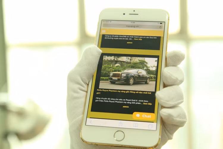 Thời gian để chế tác phiên bản iPhone 6 Plus Rolls-Royce này là 3 ngày, trong đó phần ý tưởng và thiết kế đều đã được các nghệ nhân tham khảo ý kiến của chủ nhân những chiếc siêu xe sang Rolls-Royce.