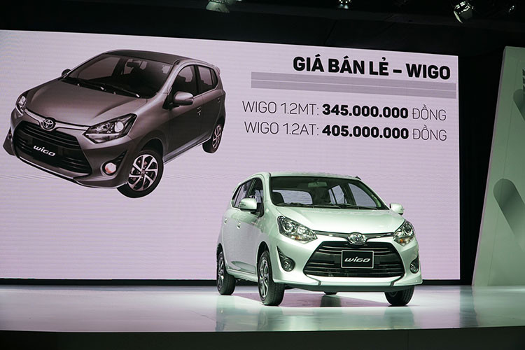 Dù thuế nhập khẩu 0%, với giá bán 345 triệu đồng cho phiên bản tiêu chuẩn (sử dụng hộp số sàn) và 405 triệu đồng cho phiên bản số tự động, Wigo vẫn đắt hơn nhiều so với ở Indonesia, nơi sản xuất mẫu xe này cho thị trường Việt Nam. Điều này được lý giải là do những chi phí vận chuyển, thuế/phí nội địa...