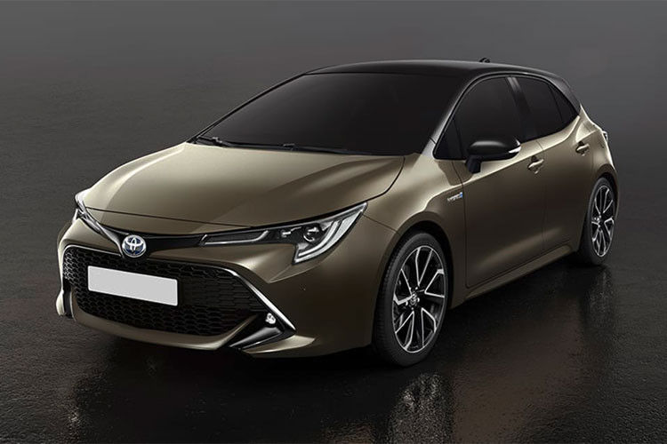Cả ba động cơ của mẫu xe này đều dùng chung với Toyota Corolla Hatchback 2019 tại thị trường châu Âu. Hiện giá bán của Toyota Corolla Touring Sports 2019 vẫn chưa được công bố, thông tin cụ thể của xe sẽ xuất hiện tại gian hàng trưng bày Toyota tại triển lãm ôtô Paris Motor Show diễn ra vào tháng tới.