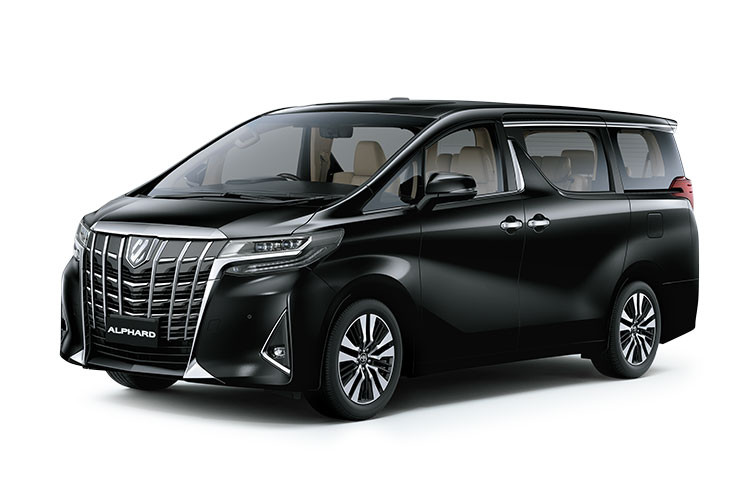 Động cơ của "chuyên cơ mặt đất" Toyota Alphard 2021 vẫn sử dụng động cơ xăng 3.5L V6 cho công suất cực đại 296 mã lực tại 6.600 vòng/phút và 361 Nm tại 4.600 - 4.700 vòng/phút. Theo công bố của Toyota Việt Nam thì Alphard 2021 tiêu hao 9,3 lít xăng cho quãng đường 100 km hỗn hợp, rất tiết kiệm đối với một mẫu xe sử dụng động cơ dung tích 3.5L