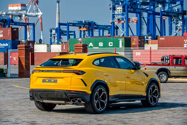 Lamborghini Urus chinh hang tai Viet Nam ban ra chi tu 13 ty dong-Hinh-3