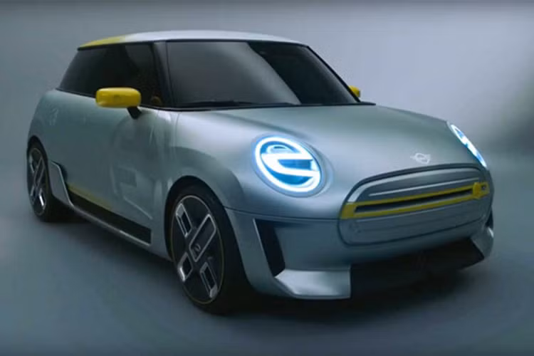 Giá xe MINI Cooper S E được dự báo vào khoảng 30.000 bảng (khoảng 886 triệu đồng) tại thị trường Anh và 38.000 USD tại thị trường Mỹ.