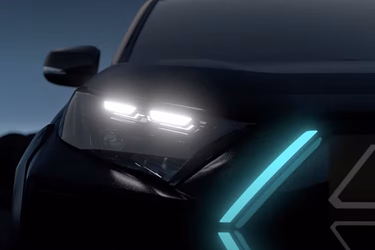 Mẫu xe SUV Toyota RAV4 Dark Side đặc biệt này được lấy cảm hứng từ các thế giới khoa học viễn tưởng trong phim ảnh, anime và trò chơi điện tử, với mục tiêu tái hiện lại những hình ảnh di chuyển trong những thế giới ấy vào thực tế.