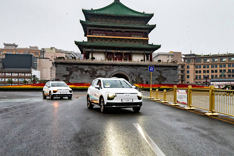 Thông qua hành động này, Aiways đã chính thức thiết lập một Kỷ lục Guinness Thế giới dành cho “chuyến đi dài nhất bởi một chiếc xe điện (nguyên mẫu)” sau khi hai chiếc SUV điện Aiways U5 của họ hoàn thành chuyến du ngoạn 15.022 km.