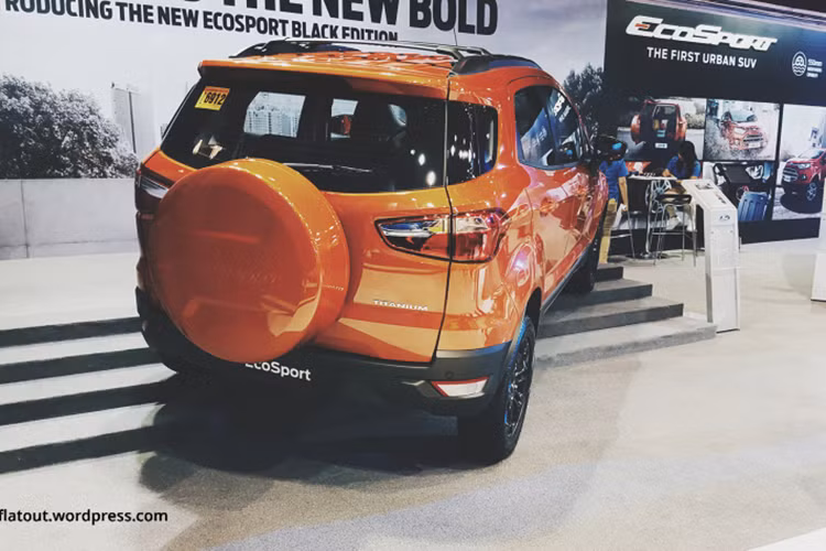 Mặc dù sở hữu kích thước nhỏ, nhưng khung gầm cao - giúp xe có thể vượt qua đoạn đường ngập nước ở mức 550 mm. Do đó, việc di chuyển trong đô thị thường xuyên ngập nước như tại Hà Nội và TP HCM không phải là vấn đề lớn đối với chiếc xe gia đình cỡ nhỏ này.