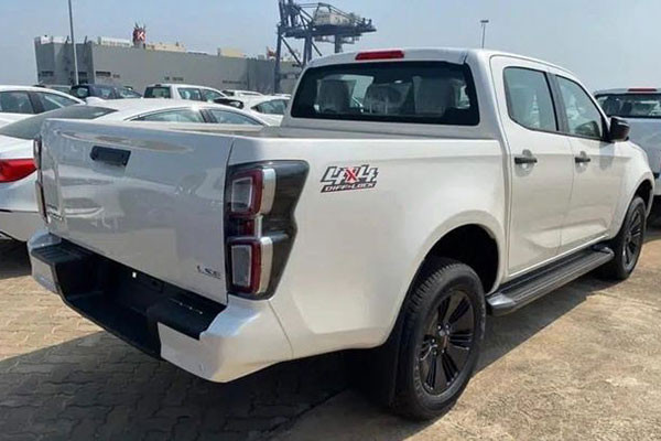 Ly do nao khien Isuzu D-Max 
