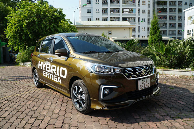 Suzuki Hybrid Ertiga - 3 ly do khien dan do thi thu la thich-Hinh-2