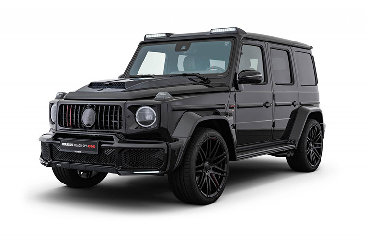 Mức giá xe Mercedes-AMG G63 độ Brabus Black Ops 800 được bán ra 275.055 EUR (tương đương 7,25 tỷ đồng), bản Shadow 800 có giá cao hơn ở mức 327.621 EUR (tương đương 8,65 tỷ đồng).