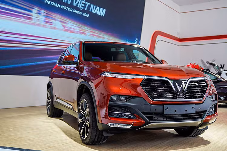 Da chot giam 50% phi truoc ba, nhieu xe hot van giam gia manh-Hinh-2