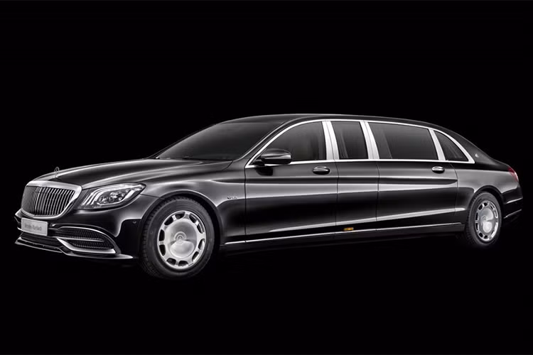 Theo thương hiệu xe sang đến từ nước Đức cho biết, mẫu xe siêu sang Mercedes-Maybach Pullman phiên bản 2019 sẽ nhận được một số cải tiến mới. Đầu tiên, Mercedes đã thay đổi lưới tản nhiệt mới tương tự chiếc Vision Mercedes-Maybach Concept ra mắt vào năm 2016.