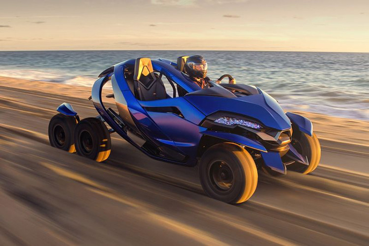 Thêm vào đó, hệ truyền động kiểu mới này còn rất nhanh nhạy, đây là điểm khác biệt với kiểu thủy lực truyền thống. Đồng thời, kiểu truyền động này cũng có mômen xoắn cực đại ở mọi dải tua tương tự như mô-tơ điện và người dùng cũng có thể sử dụng động cơ điện để vận hành bơm nước thay cho động cơ đốt trong.