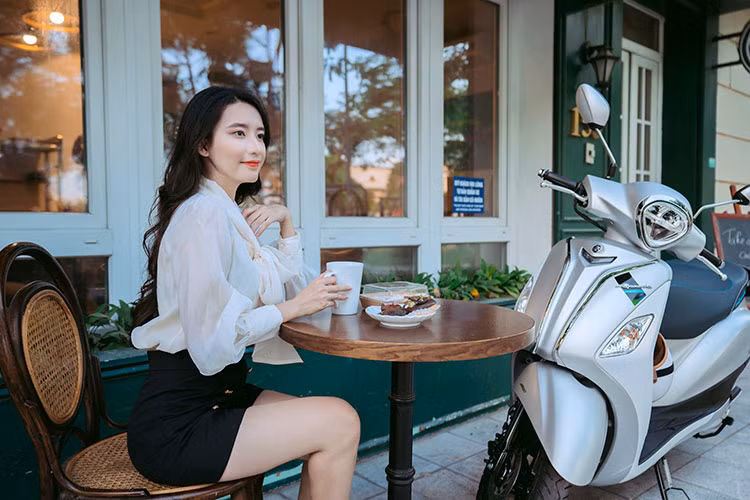 Gia xang tang “soc” tai Viet Nam, di xe may nao cho tiet kiem?-Hinh-2