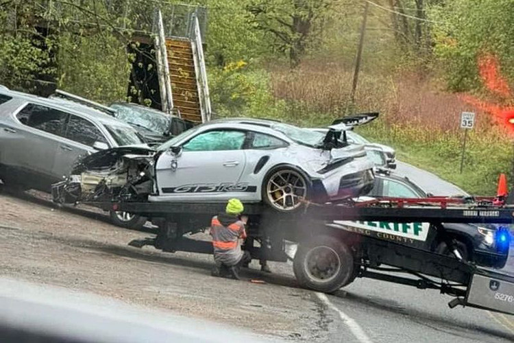 Porsche 911 GT3 RS hon 6 ty dong chua dang ky roi 