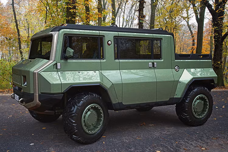 Không rõ thông số kỹ thuật chính xác của mẫu concept này là thế nào, và cũng thật đáng tiếc là nó cũng chỉ tồn tại ở dạng concept chứ không hề được đưa vào sản xuất đại trà cho thị trường thừoi gian sắp tới.