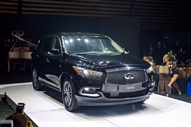 Theo ông Jeremy Goh - Giám đốc phát triển thị trường khu vực châu Á Thái Bình Dương của Infiniti Motor Co., Ltd.,"QX60 mới sẽ là con bài chiến lược để Infiniti tiếp tục phát triển mạnh ở phân khúc xe cao cấp trên thị trường thế giới cũng như tại thị trường Việt".