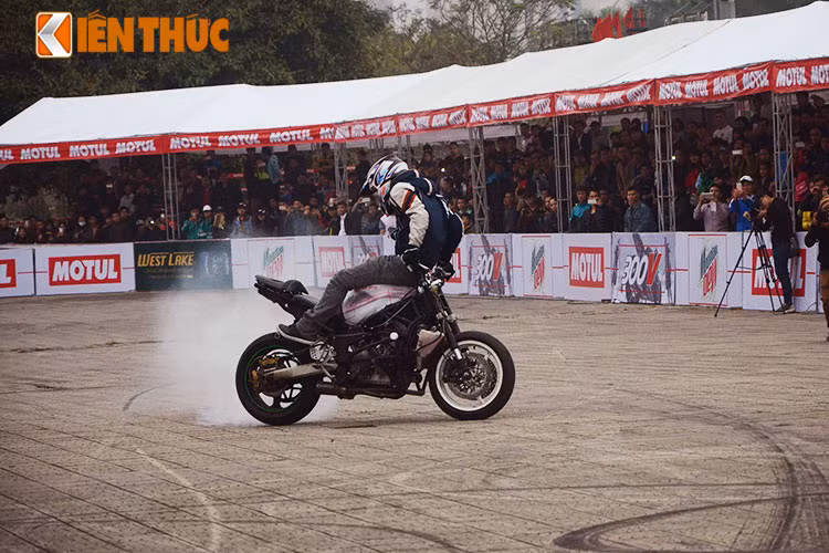 Những màn biểu diễn của Hiroyuki Ogawa đậm chất kỹ thuật và mang đầy tính sáng tạo. Đây là lần thứ hai anh xuất hiện tại Việt Nam, lần đầu tiên là Motul Stunt Fest 2015 và được các khán giả Việt Nam cực kỳ hâm mộ.