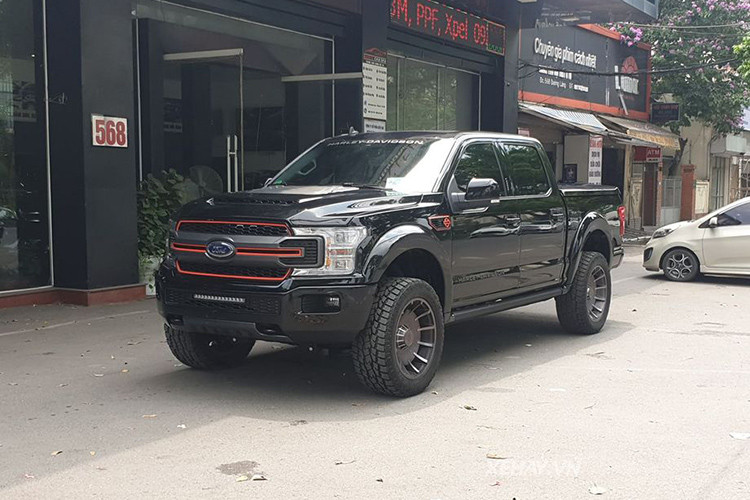 Thương hiệu Harley-Davidson không công bố sẽ sản xuất bao nhiêu chiếc F-150 phiên bản này nhưng dự kiến sẽ không nhiều và được đồn đoán là đã cháy hàng ngay sau khi ra mắt. Ford F-150 Harley-Davidson 2019 được ra mắt tại Chicago Auto Show 2019 với một số khác biệt so với trước.