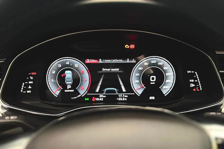 Hãng xe sang Đức trang bị cho A6 S line 40 TFSI động cơ 2.0 tăng áp công suất 190 mã lực, mô-men xoắn cực đại 320 Nm. Động cơ này bổ sung công nghệ mild-hybrid (MHEV). Xe sử dụng hộp số 7 cấp S tronic cùng hệ dẫn động cầu trước. 