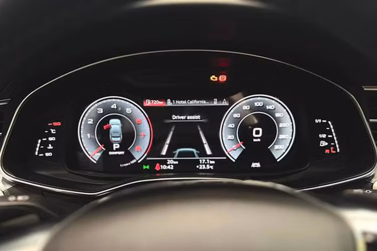 Hãng xe sang Đức trang bị cho A6 S line 40 TFSI động cơ 2.0 tăng áp công suất 190 mã lực, mô-men xoắn cực đại 320 Nm. Động cơ này bổ sung công nghệ mild-hybrid (MHEV). Xe sử dụng hộp số 7 cấp S tronic cùng hệ dẫn động cầu trước. 