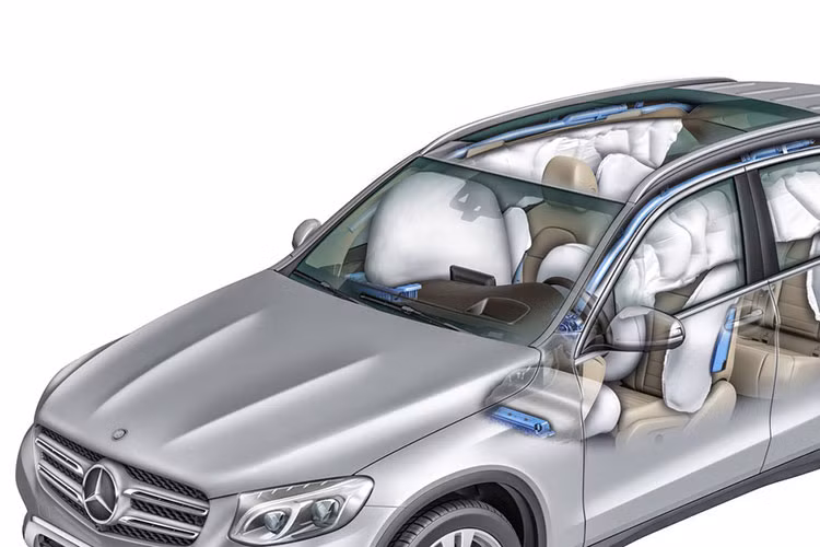 Nhung dot trieu hoi oto lon nhat tai Viet Nam nam 2021-Hinh-2