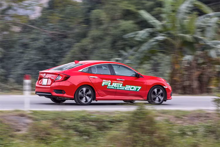 Đây thực sự là một thử thách thú vị đối với các tay lái để thể hiện kinh nghiệm và kỹ năng điều khiển trong điều kiện giao thông thực tế khá phức tạp, đồng thời luôn phải đảm bảo tuân thủ nghiêm ngặt các quy định về an toàn giao thông cũng như các quy định của Ban tổ chức.