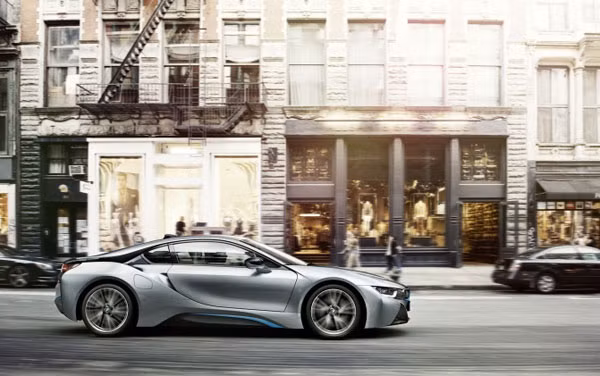 BMW i8 la bieu tuong cua xe “xanh” cua nam 2015-Hinh-2