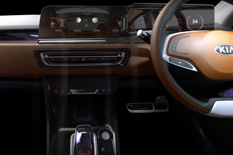 Sau tay lái là màn hình dài bao gồm đồng hồ công-tơ-mét nối với màn hình giải trí trung tâm cực "xịn xò". Các nút bấm nên trong khoang nội thất cũng được tối giản hoá nhằm mang tới cái nhìn hiện đại hơn. 