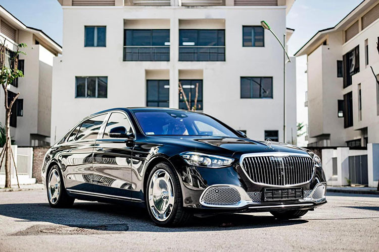 Can canh Mercedes-Maybach S680 2022 sieu sang gia 24 ty o Ha Noi