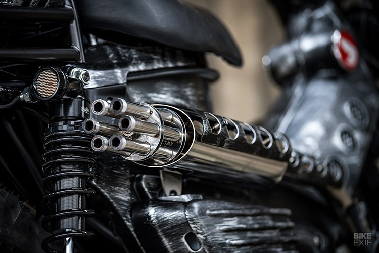 Honda CT125 được trang bị khối động cơ 124,8cc 4 thì, xy-lanh đơn cho sức mạnh 9,5 mã lực. Nhờ công nghệ hiện đại mà khối động cơ 125cc trên Honda CT125 có hiệu năng vận hành tốt, đồng thời vẫn giữ được khả năng tiết kiệm nhiên liệu.