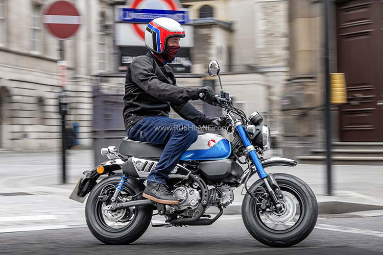 Tất cả những thông số mới của Monkey 2022 đều mạnh hơn ở vòng tua thấp hơn so với phiên bản trước đó. Xe được giới thiệu và bán ra đầu tiên tại Anh, mức giá xe Honda Monkey 2022 là 3.899 Bảng Anh, tương đương với khoảng 125 triệu đồng.