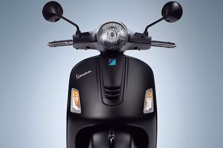Dòng xe ga Vespa GTS mới được trang bị động cơ tân tiến nhất trong “gia đình” iGet: Động cơ xi lanh đơn 4 thì, phun xăng điện tử, 4 van, làm mát bằng dung dịch khẳng định đẳng cấp hàng đầu về công suất, tiết kiệm nhiên liệu và giảm lượng khí thải. Xe cũng sở hữu hệ thống dừng tạm thời “Start &amp; Stop” độc quyền sáng chế bởi Piaggio.