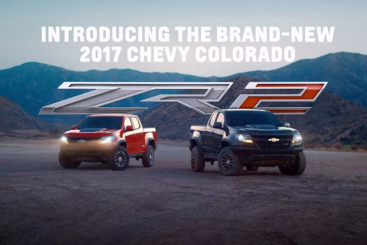 Mẫu xe bán tải Chevrolet Colorado ZR2 được phát triển dựa trên chiếc Colorado tiêu chuẩn đang bán tại thị trường Mỹ. Với phiên bản này, hãng xe GM đã tiến hành một loạt các thay đổi để chiếc xe trở nên hầm hố hơn và linh hoạt hơn như cản trước gọn và nâng cao hơn bình thường.