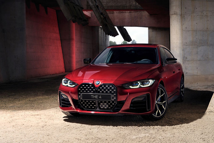 Loat xe sang BMW giam gia hap dan, cao nhat toi 310 trieu dong-Hinh-2