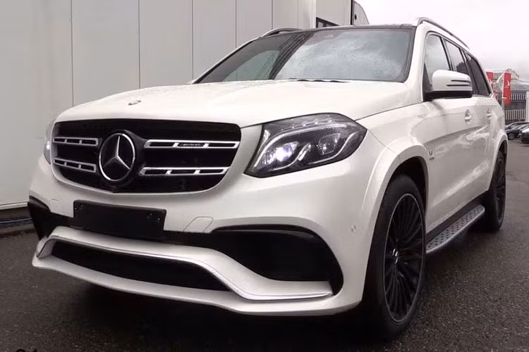 Mercedes-Benz GLS khoang 11 ty “bo quen” gan 5 nam o cang Hai Phong