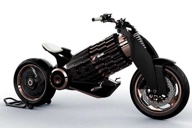 Bộ pin này cung cấp năng lượng để vận hành khối mô-tơ điện công suất 100 mã lực và mômen xoắn cực đại 240 Nm. Sức mạnh này được truyền đến bánh sau bằng sợi carbon thông qua trục truyền động các-đăng. Với trọng lượng 220 kg cùng động cơ điện khá mạnh, chiếc Newron EV-1 có khả năng tăng tốc từ 0 đến 100 km/h trong chưa đầy 3 giây và vận tốc tối đa bị giới hạn ở mức 220 km/h.