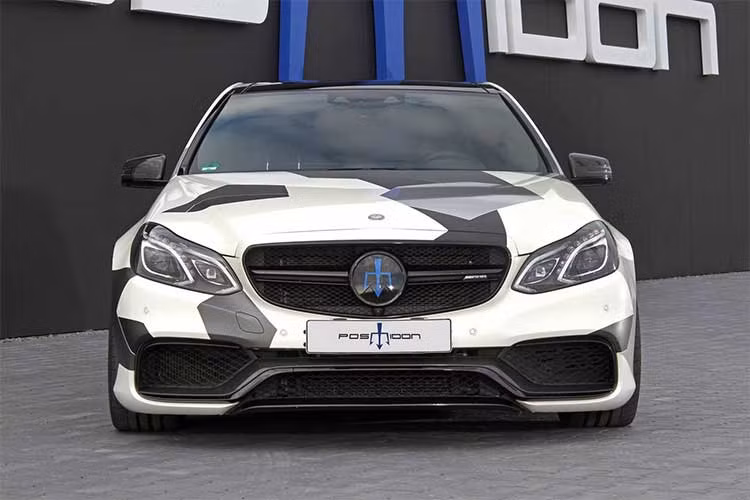 Nghe có vẻ khá xa lạ khi một chiếc xe sang Mercedes-AMG E63 mạnh hơn siêu xe, tuy nhiên hãng nâng cấp Posaidon tới từ Mülheim-Kärlich - Đức đang dần nổi lên trong cộng đồng chơi xe sang Mercedes bởi những bản độ giúp phát huy tối đa công suất động cơ ôtô.